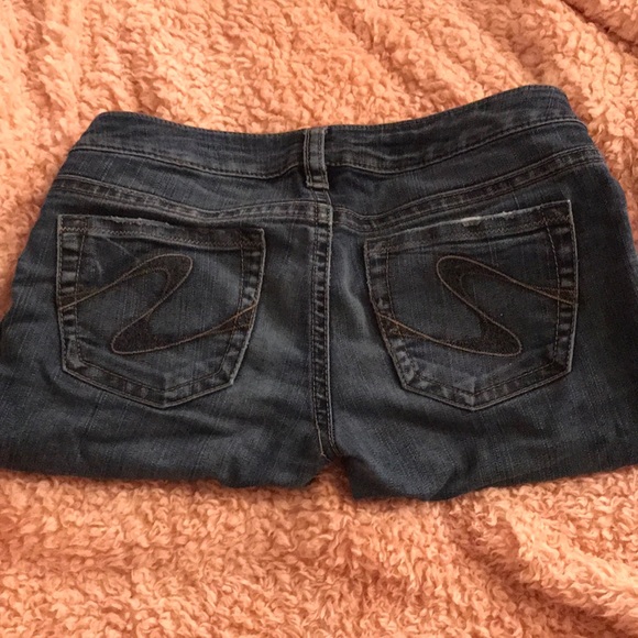 Silver Jeans - Picture 2 of 3